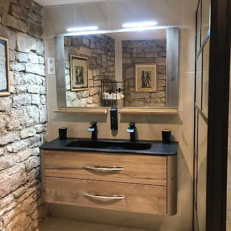 Les Rives Du Dourdou بيت للعطل *